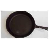 Vintage 10" Seasoned Wagner Cast Iron Skillet