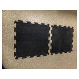 2 Interlocking Rubber Mat Floor Tiles 24" X 24"