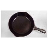 Vintage 9" Seasoned Wagner No.6 Cast Iron Skillet