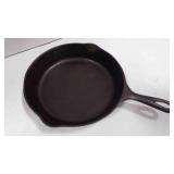 Vintage 10" Seasoned Wagner Ware Sidney Cast Iron