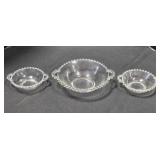 Serving bowl (7") & 2 condiment bowls (4")