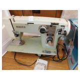 White Sewing Machine, Case