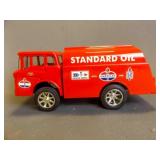 1995 ERTL Die Cast Metal 1966 Ford Gas Truck