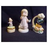 Precious Moments "Jesus Loves Me"