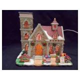 Lemax 2012 Pine Grove Chapel Christmas Village