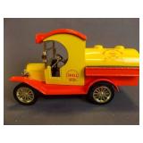 1998 Gearbox 1/24 Scale Die Cast Metal 1912 Ford