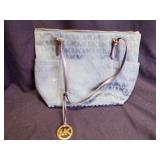 Pre-Owned Micheal Kors Handbag Navy Blue