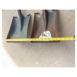2 Square Point Shovels Fiberglass & Wood Handles