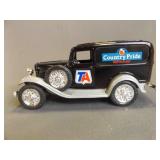 1989 ERTL 1/25 Scale Die Cast Metal 1932 Ford