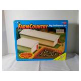 ERTL 79 piece Farm Country Hog Confinement