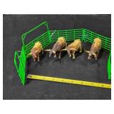 4 Longhorn herd & pen