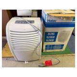 Haier 65 Pint Dehumidifier- powers on