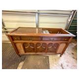 Magnavox Astro Sonic Record Player