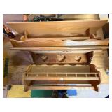 2 Hanging Quilt Racks, 4 Hanging Shelves