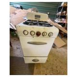 Magic Chef 4 Burner Porcelain Stove