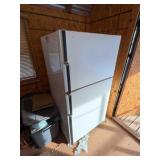 Kenmore Refrigerator- powers on