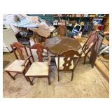 Dining table and 6 chairs, 1 leaf,