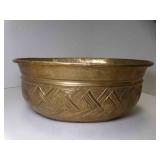 11ï¿½" X 8" X 5" Brass Bowl Planter - India