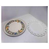 14" Round Mikasa Intaglio Garden Harvest Serving