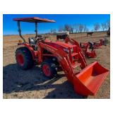 2022 Kubota L3302 MFW Tractor w/LA526 Loader