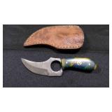 Finger Hole Skinner Knife with Sheath
