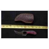 Skinner Finger Hole Knife With Sheath