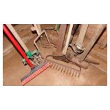 HAND TOOLS, SLEDGE HAMMER, AX, WEED CUTTER