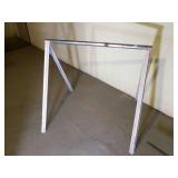 exercise apparatus homemade w/metal fence posts