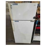 FRIGIDAIRE REFRIGERATOR