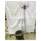 Green pottery & yard decoration, birds & birdhouse