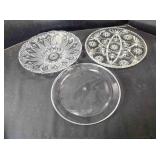 3 clear glass serving plates; Pyrex (12')