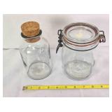 2 Jars; Jar ï¿½ L clear glass w/hinged sealing lid