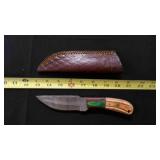 Straight Back Knife With Sheath