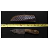 Straight Back Knife With Sheath