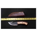 Gut Hook Knife With Sheath