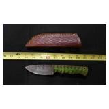 Spear Point Knife With Sheath