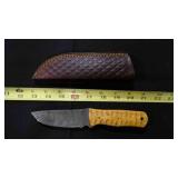 Straight Back Knife With Sheath