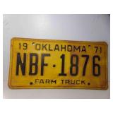 1971 Oklahoma Farm Truck Yellow w/Black License