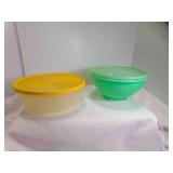 Vintage Tupperware Colander Strainer Bowl w/Flow