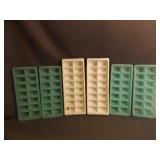 6 Durable Plastic Ice Cube Trays