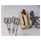2 DIRTY Hand Mixers - 1 Power ON - 1 NO CORD