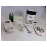 Apple Slicer - Nut Chopper - Small Measuring Cup