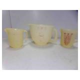 3 Vintage Tupperware Measuring Cups 2 are 2