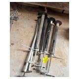 6 - Stabilizer Jacks