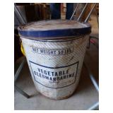 vintage vegetable oil can