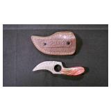 Finger Hole Skinner Knife With Sheath