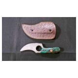 Finger Hole Skinner Knife With Sheath