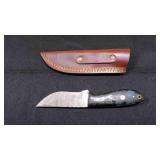 Straight Back Knife With Sheath