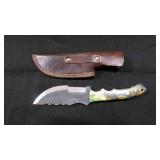 Straight Back Knife With Sheath