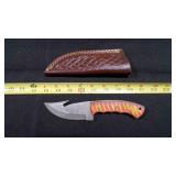 Gut Hook Knife With Sheath